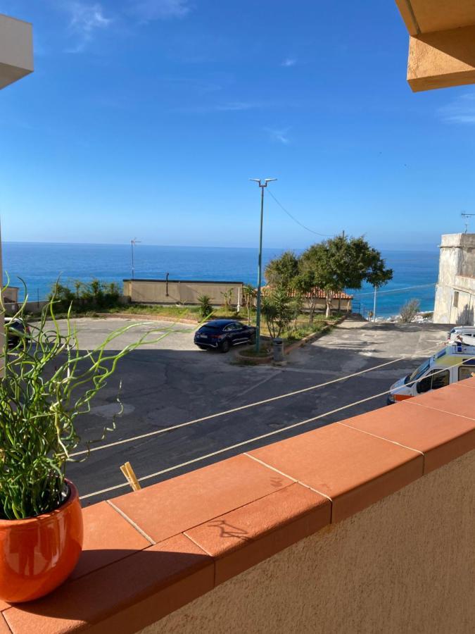 Arcobaleno Tropea Centro Acomodação com café da manhã Exterior foto