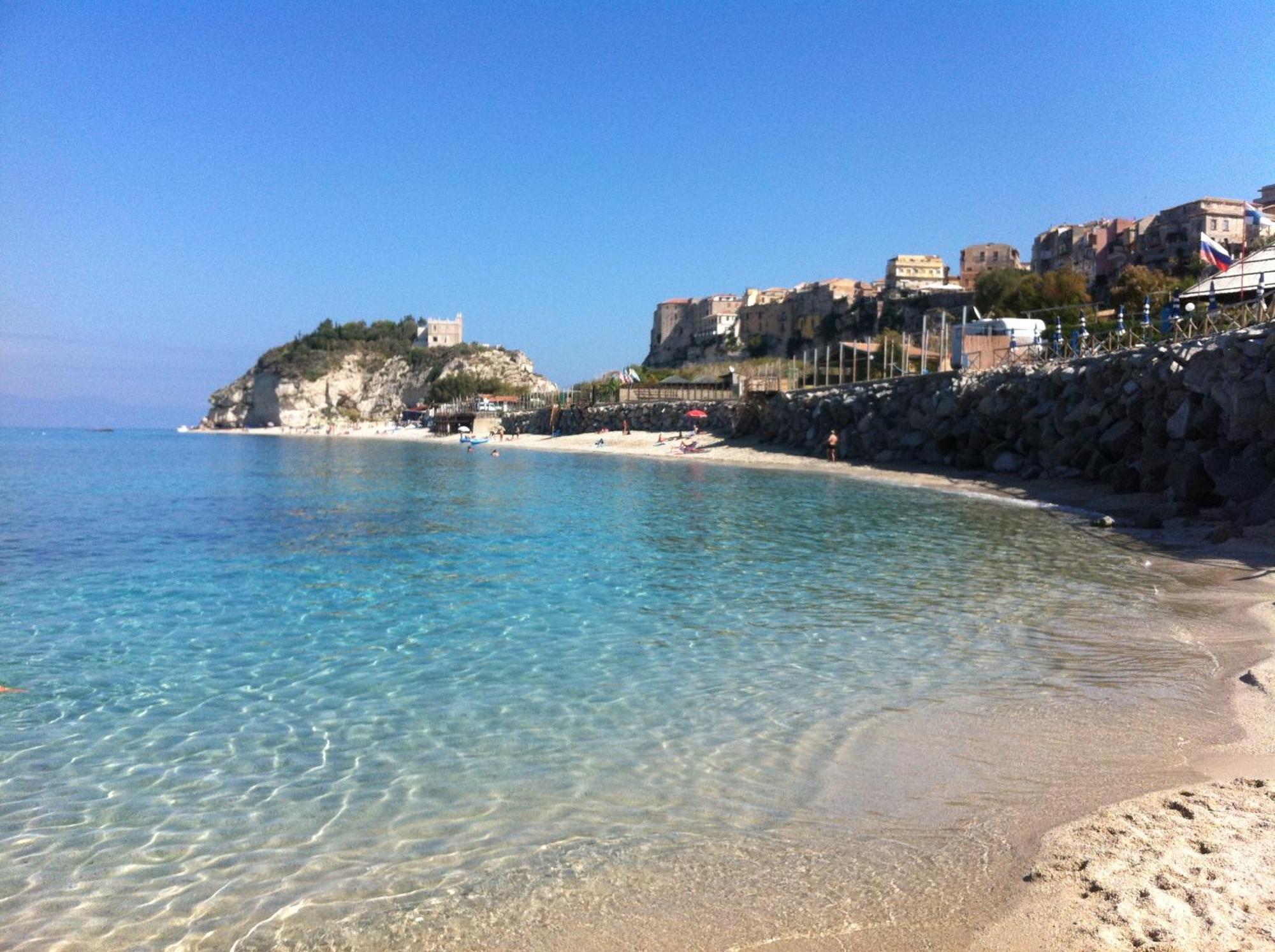 Arcobaleno Tropea Centro Acomodação com café da manhã Exterior foto