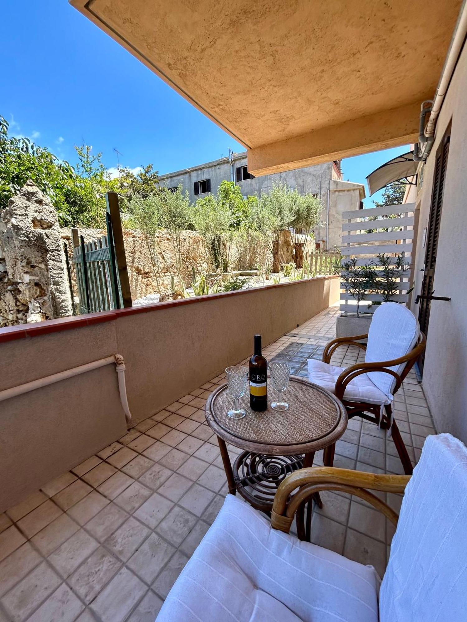 Arcobaleno Tropea Centro Acomodação com café da manhã Exterior foto